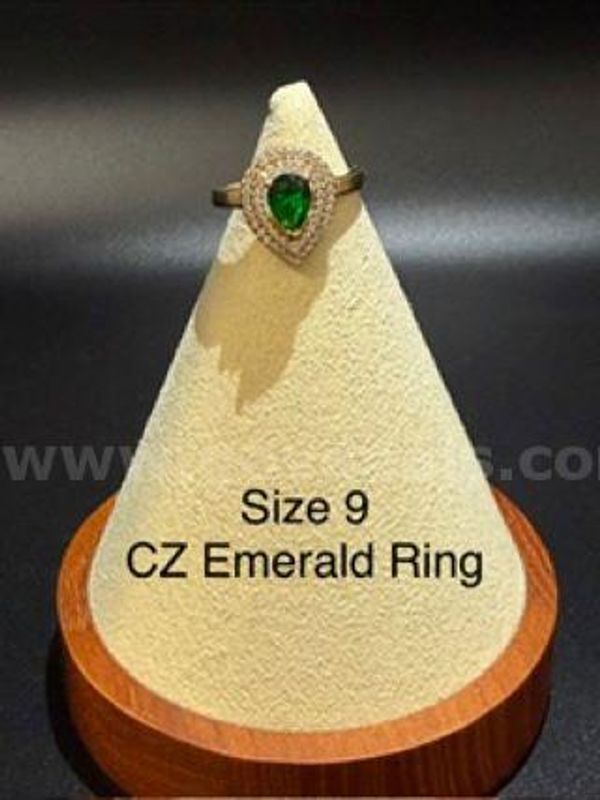 Gorgeous, Ladies, Size 9, CZ Emerald Ring W/Accents, Real 24k Gold Filled