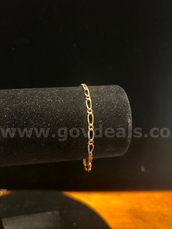24k Gold, 7” Dainty Link Bracelet. Read ⬇️