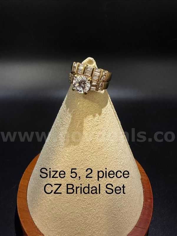 Gorgeous, Ladies 2 piece, CZ Bridal Ring Set, 24k Real Gold Filled
