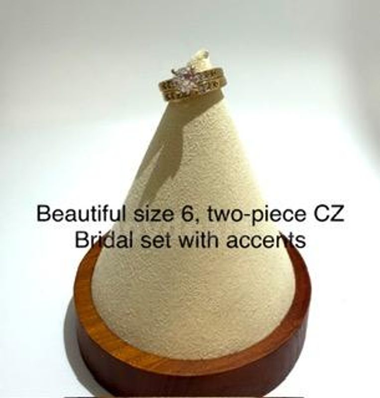 Beautiful, 2 Piece, CZ Brilliant, Size 6 Bridal Set, 24k Real Gold Filled