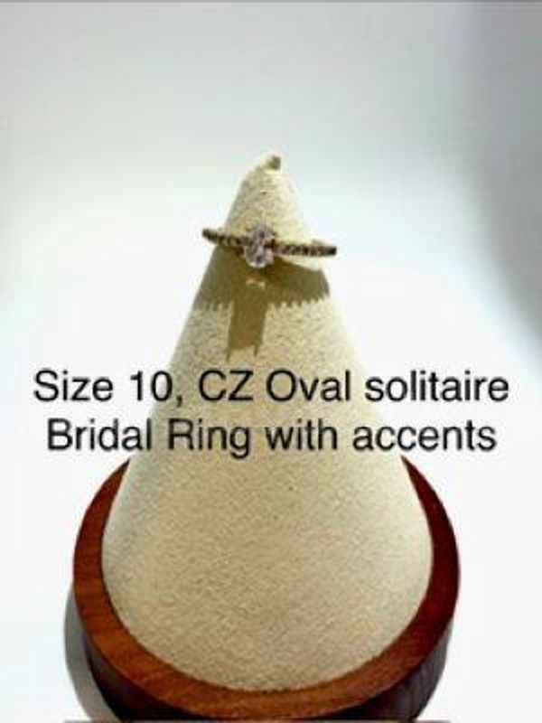 Gorgeous, Ladies CZ Solitaire Bridal Ring w/Accents, 24k Real Gold Filled