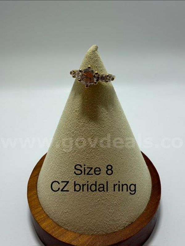 Beautiful, Ladies, Size 8, Real 24k Gold Filled, CZ Solitaire, Bridal Ring W/Accents