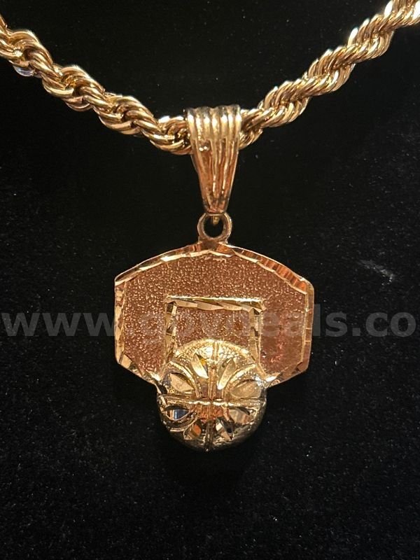 5 mm, 18 Inch , French Rope Chain, W/ Basketball Hoop Pendant 24K Real Gold Filled.