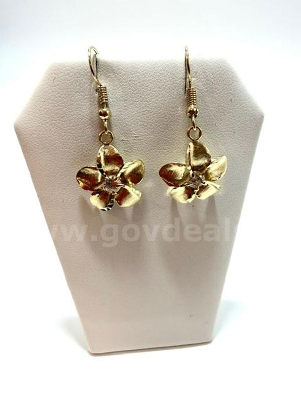 Beautiful, Real 24k Gold Filled, CZ Hawaiian Flower Earrings