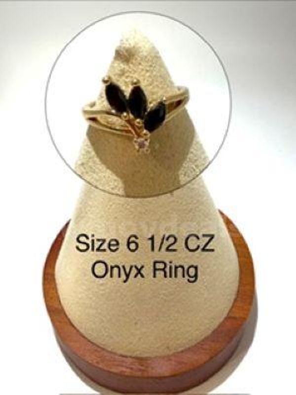 Beautiful, Ladies, Real 24k Gold Filled, Size 6 1/2, CZ Onyx Ring