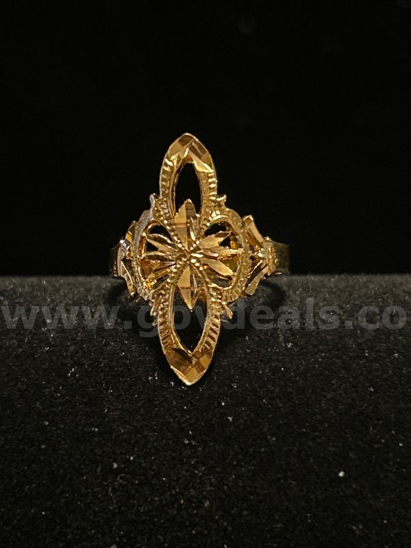 Size 4.5, Diamond-Cut Floral, Stacker, Ring 24K Real Gold Filled.