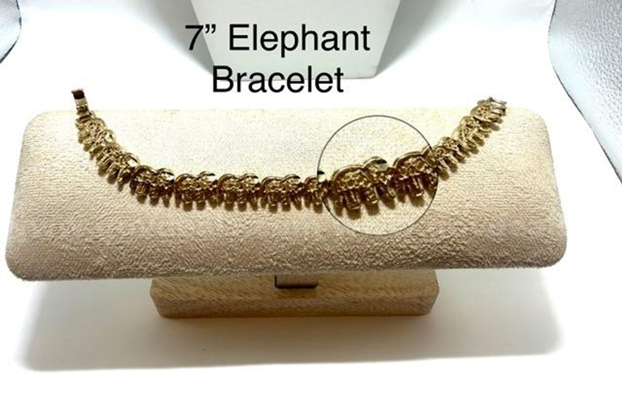 Beautiful, 7 Inch, Real 24k Gold Plated, Diamond Cut Elephant Bracelet