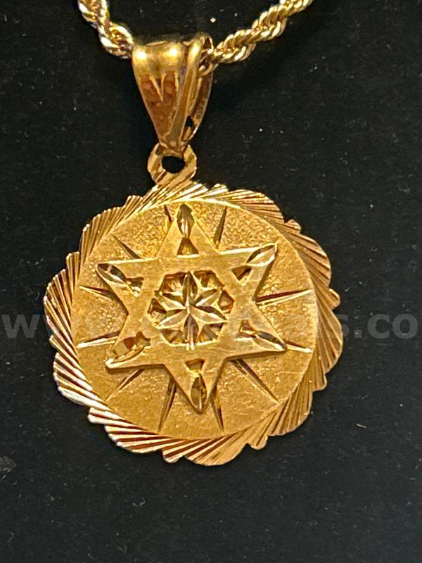 3mm, 24k Gold, 16 Inch, French Rope Chain, W/ Star Of David Pendant Read ⬇️