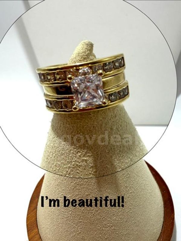 Gorgeous! Size 6, Ladies, 2 Piece, CZ Princess Cut Bridal Ring Set, Real 24k Gold Filled