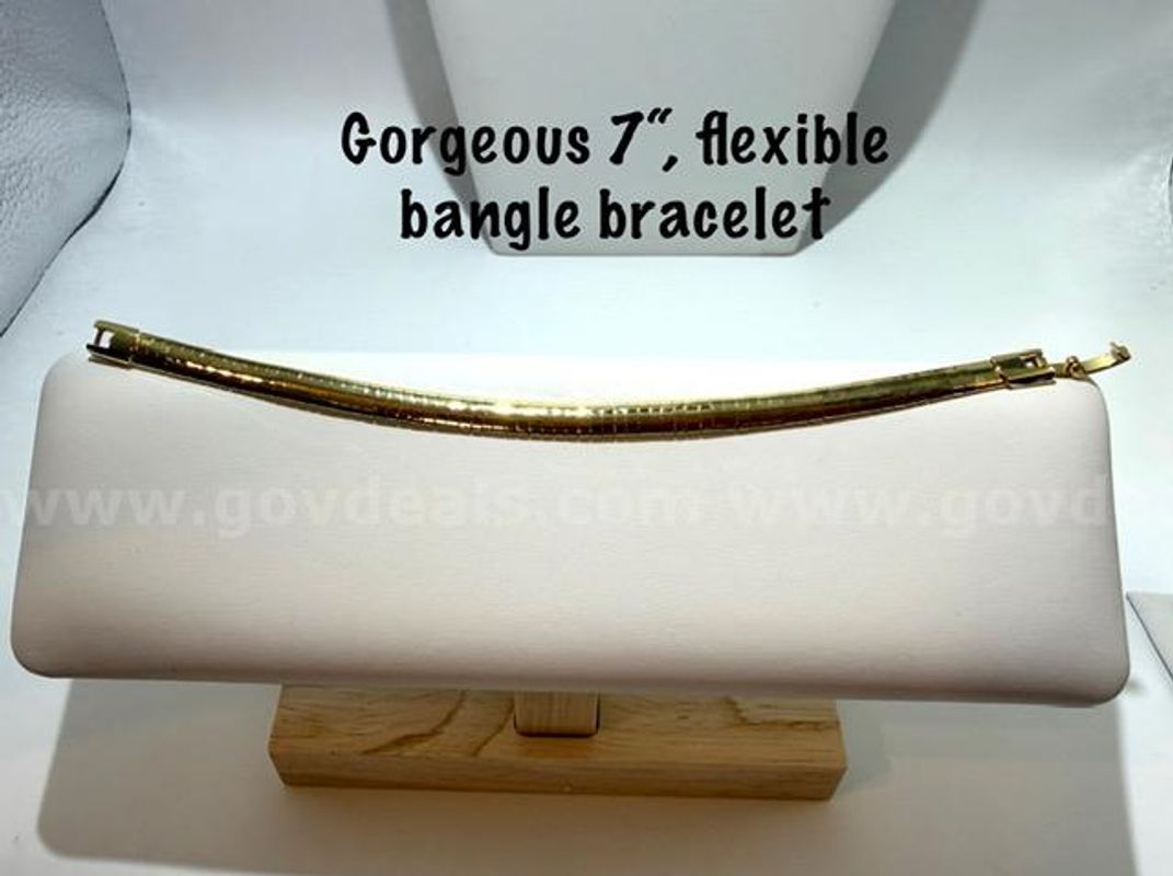 Gorgeous, Ladies, 7 Inch, Flexible, 24k Gold Filled, Bangle Bracelet