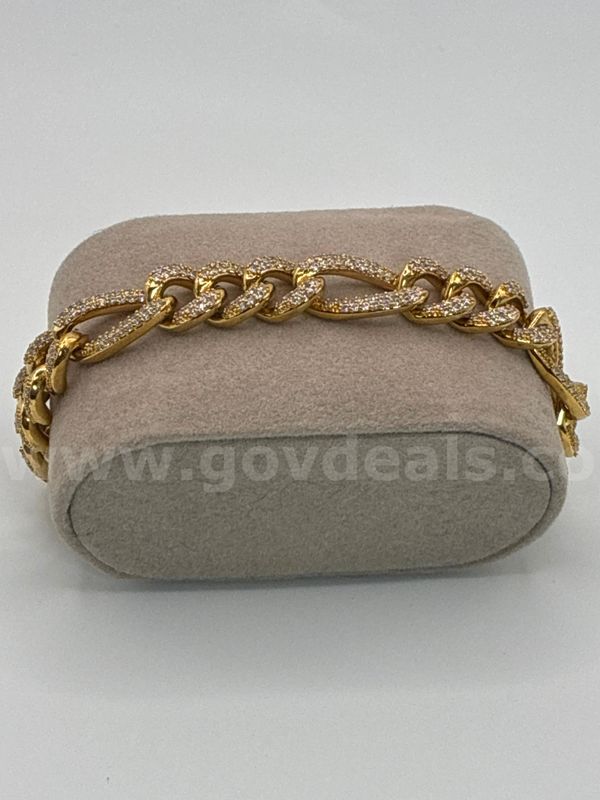 Gorgeous, 9 Inch, 24k Gold Filled, Iced CZ Bling, Mariner Link Statement Bracelet.
