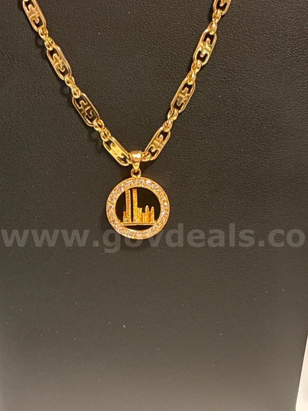 A Time To Remember, 20” Mariner Necklace W/ Twin Tower Replica Pendant 24K Real Gold Filled.