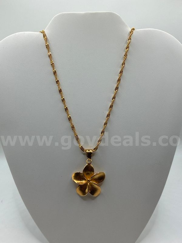 Beautiful, 30” Whisper Necklace W/ Textured Finished Flower Pendant. 24K Real Gold Filled.