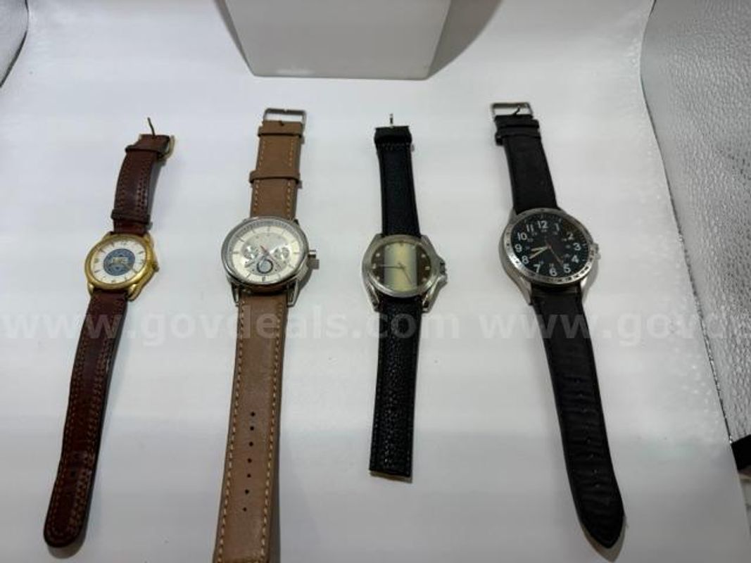 Lot of (4), Vintage Watches, Working/Non-working. Not Tested!