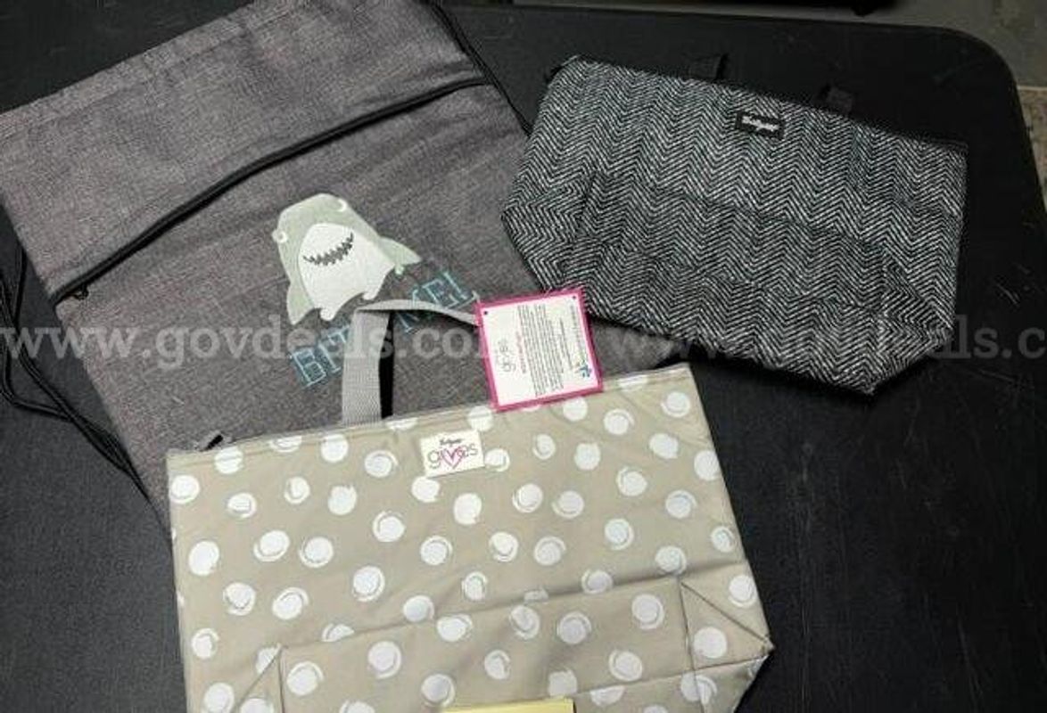 Set of (3), Brand New, Thirty One Bags