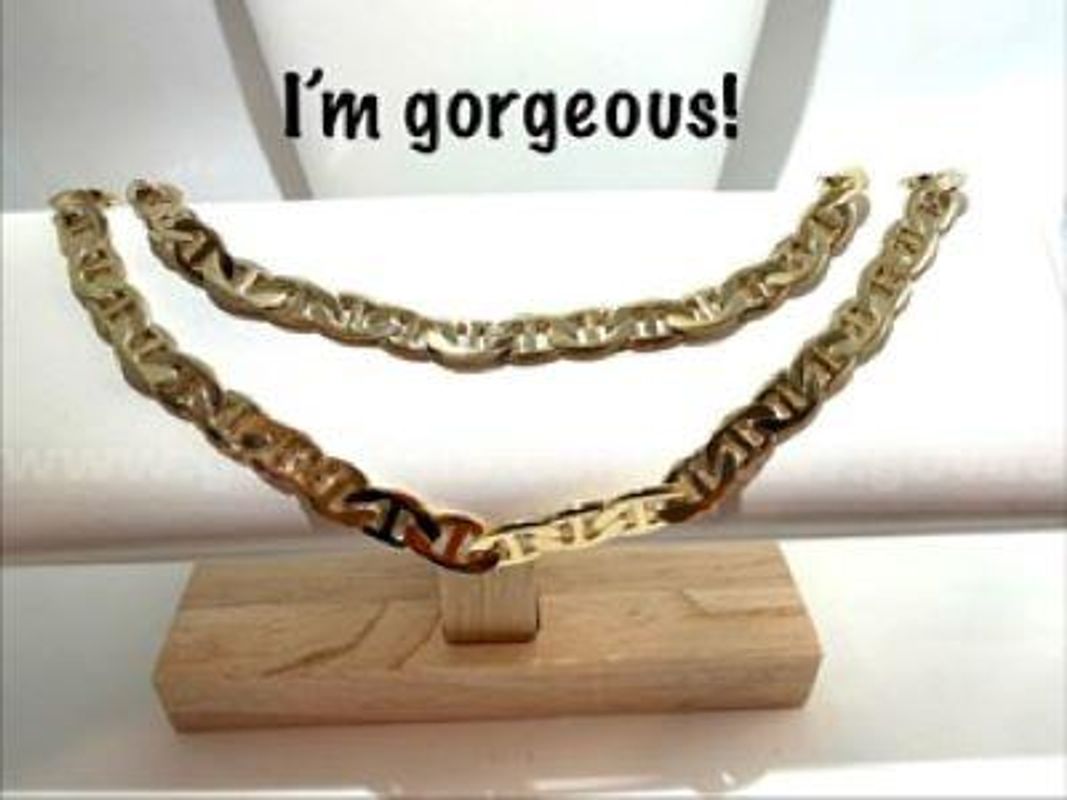 Beautiful, 24k Gold Filled, 19 Inch Gucci Style Chain Necklace