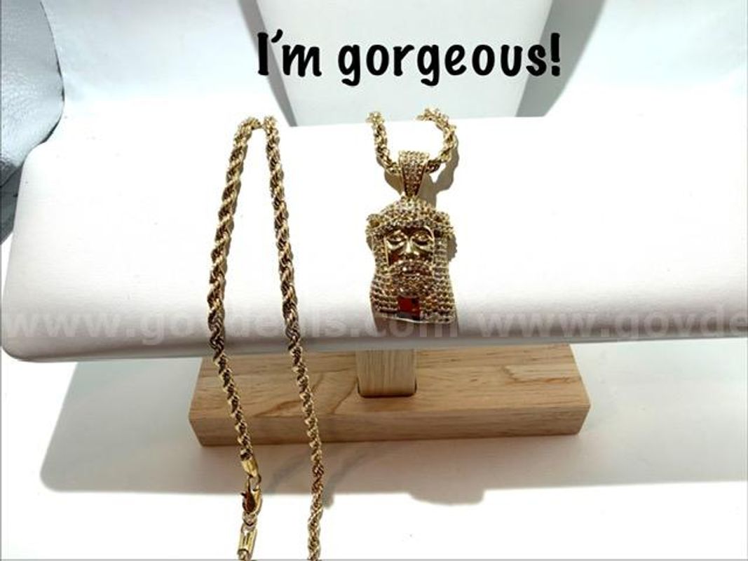 Stunning, CZ Jesus Pendant, W/4MM, 24 Inch, Diamond Cut, 24kt Gold Filled Rope Chain