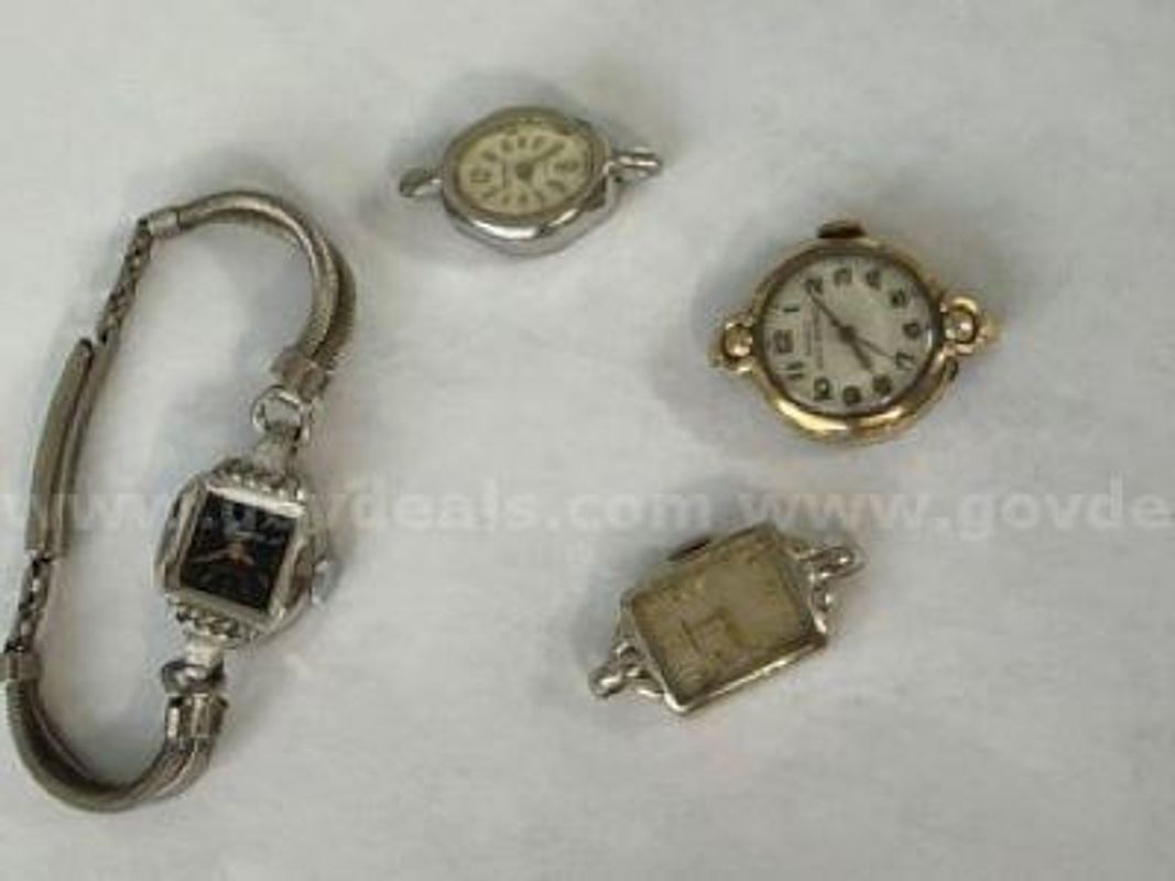 Vintage, Lot of (4) Ladies Watches, Working/Non-Working
