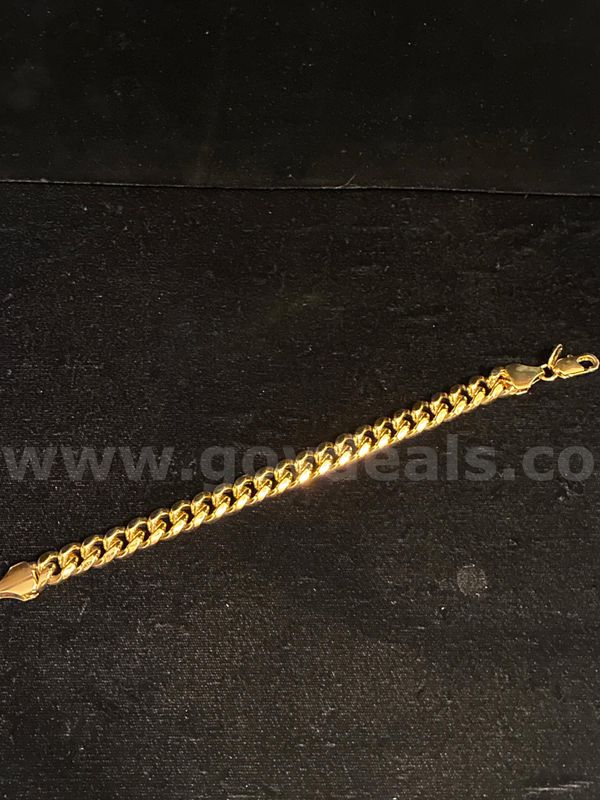 Gorgeous, 24k Gold Filled, Heavy 8” Raised Curb Link Mens Bracelet.