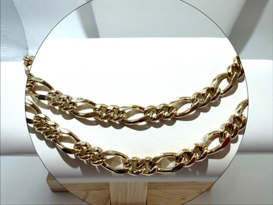 Beautiful, 24kt Gold Filled, 18 Inch, Figueroa Chain Necklace
