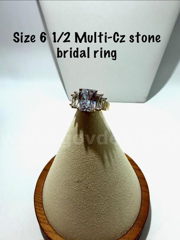 Ladies, 24kt Gold Filled, Size 6 1/2, CZ Multi-Diamond Stone Bridal Ring