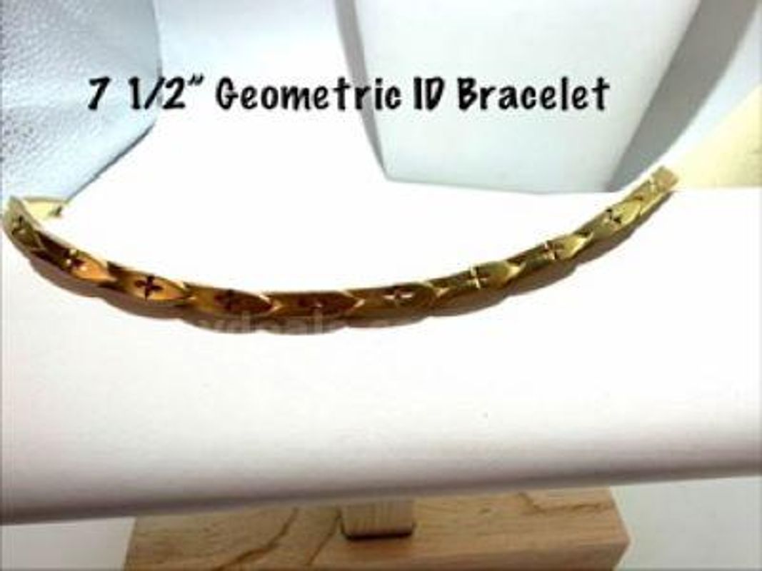 Beautiful, 7 1/2 Inch, 24kt Gold Filled, Geometric Link ID Bracelet