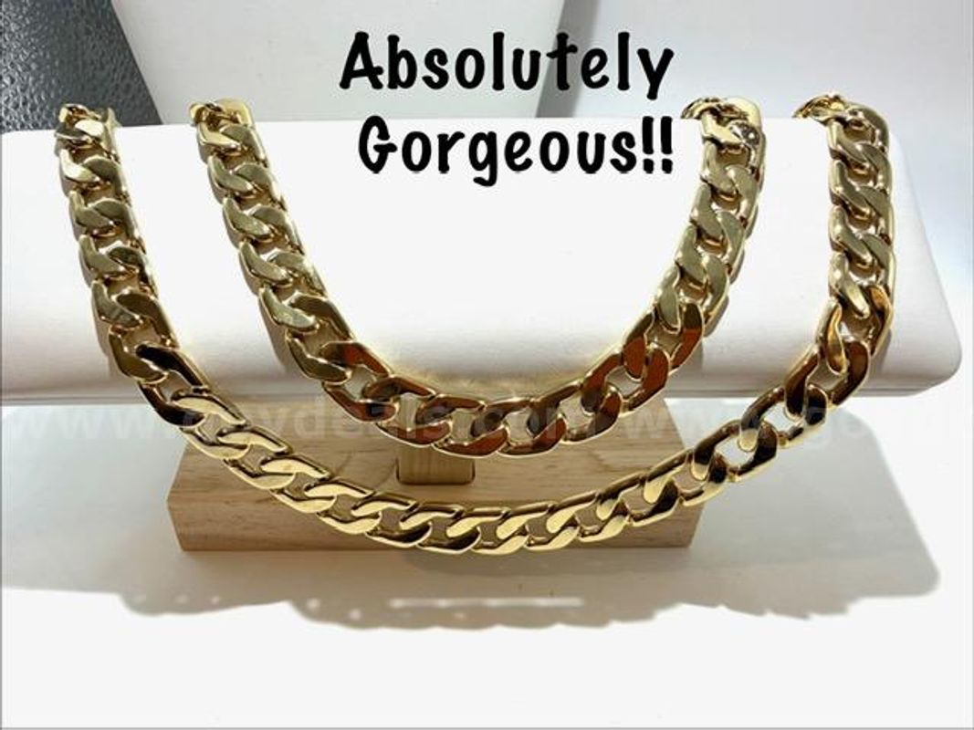 (Free Shipping W/Buy It Now) Stunning, 30 Inch, 24kt Gold Filled, Heavy ( 133g, 4.69oz) Flat Figueroa Chain