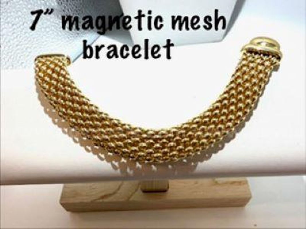 Gorgeous, 7 Inch, Ladies, 24kt Gold Filled, Magnetic Mesh Bracelet