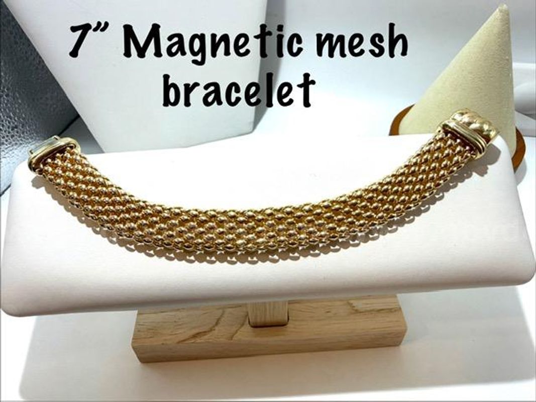 7 Inch, 24kt Gold Filled, Unisex Magnetic Mesh Bracelet