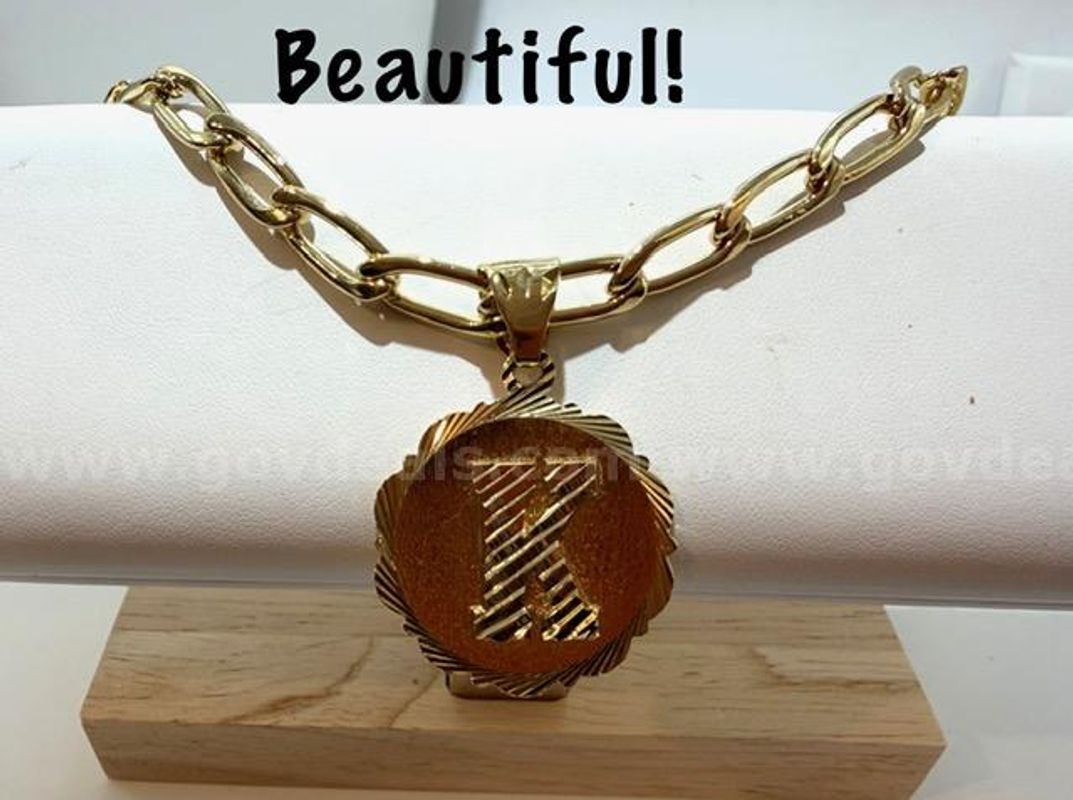Exquisite, 19 Inch, 24kt Gold Filled Paper Clip Chain W/Initial "K" Medallion