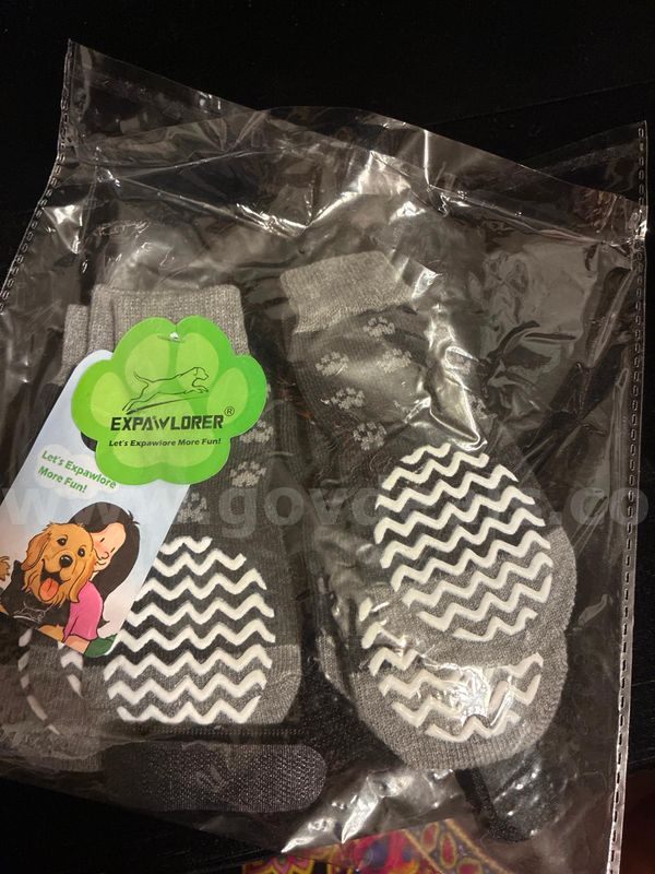 6Pcs Small Dog, Anti-Slip Dog Socks to Prevent Licking Paws and Slipping.