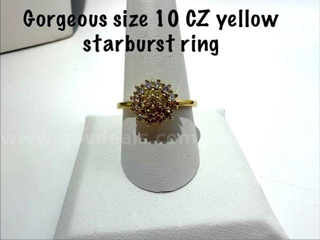Beautiful, Ladies, 24kt Gold Filled, Size 10, CZ Diamond & Yellow Starburst Ring