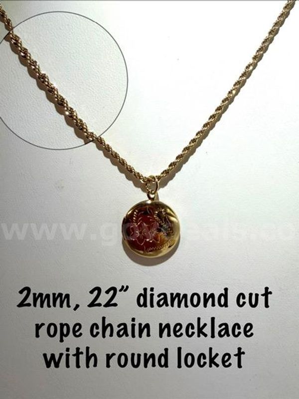 Exquisite, 24kt Gold Filled, 2MM, 22 Inch, Diamond Cut Rope Chain W/Etched Circle Locket