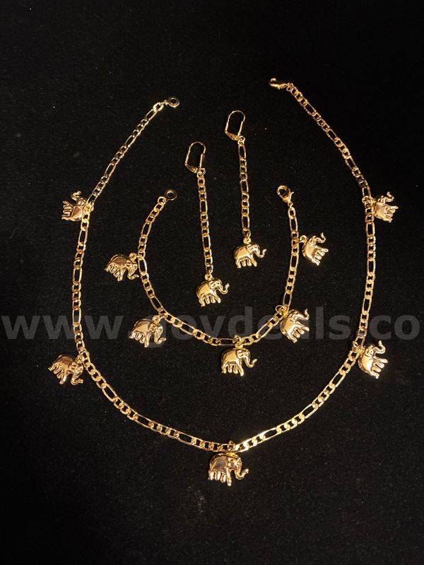 Beautiful , 18K Gold Layered, Elephant Jewelry Set, 17” Necklace, 7.5” Bracelet, and Dangling Earrings.