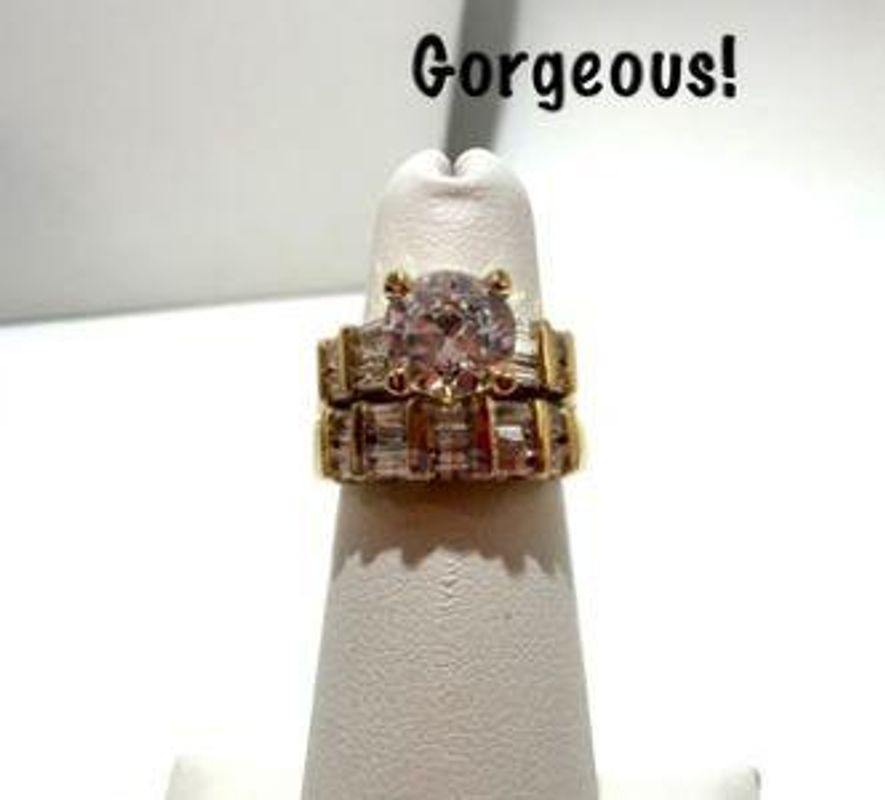 Dazzling, Ladies, 24kt Gold Filled, Size 4, 2 PC CZ Diamond Solitaire Bridal Set