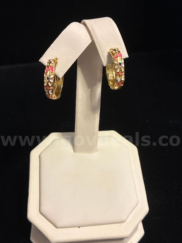 Beautiful, 18K Gold Filled , Flower Hoop Earrings.