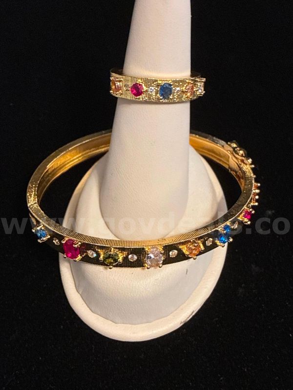 Beautiful, 18K Gold Filled , Adjustable Ring and Bangle Set.