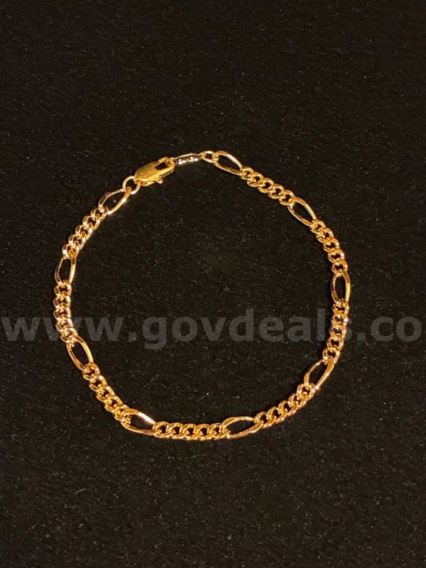 Beautiful, 7” Classic Figaro Bracelet, 24K Real Gold Filled.