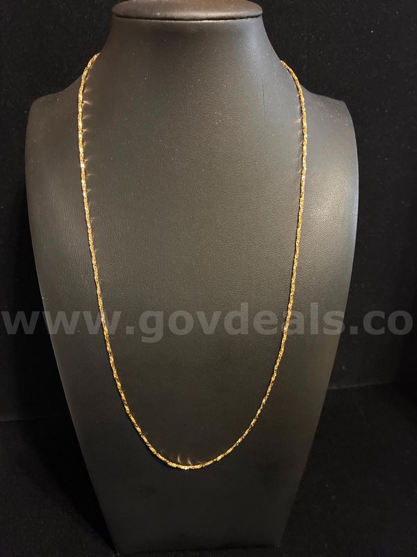 Beautiful, 21” Twisted Cobra Necklace. 24K Gold Filled.