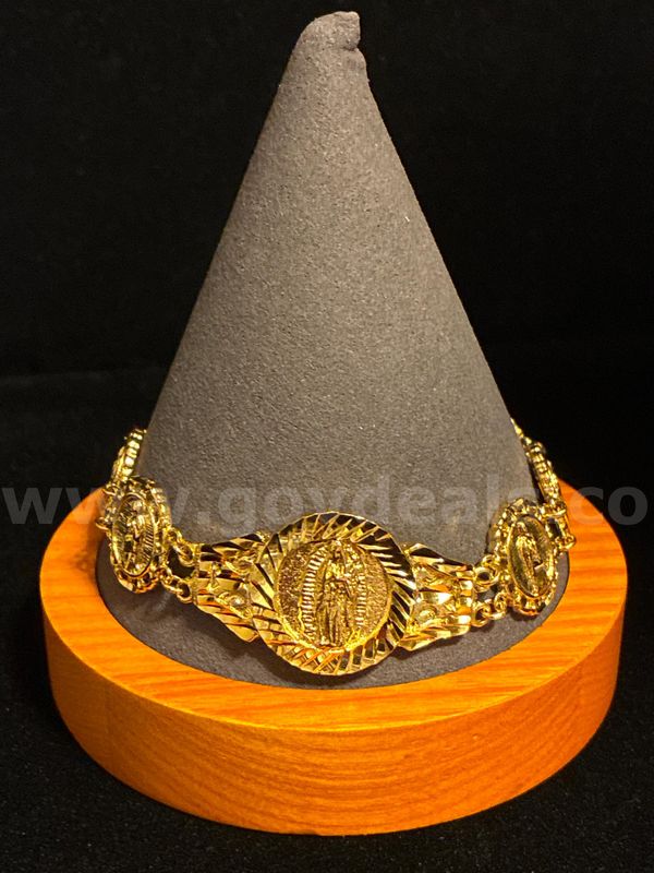 Stunning, 8 Inch, Lady of Guadalupe Diamond-cut Link Bracelet, 24K Gold Filled