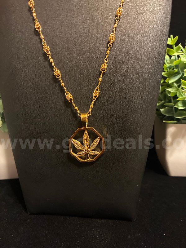 Dimensional, 20” Byzantine Necklace W/ Octagon Diamond-Cut Marijuana Leaf, 24K Gold Filled