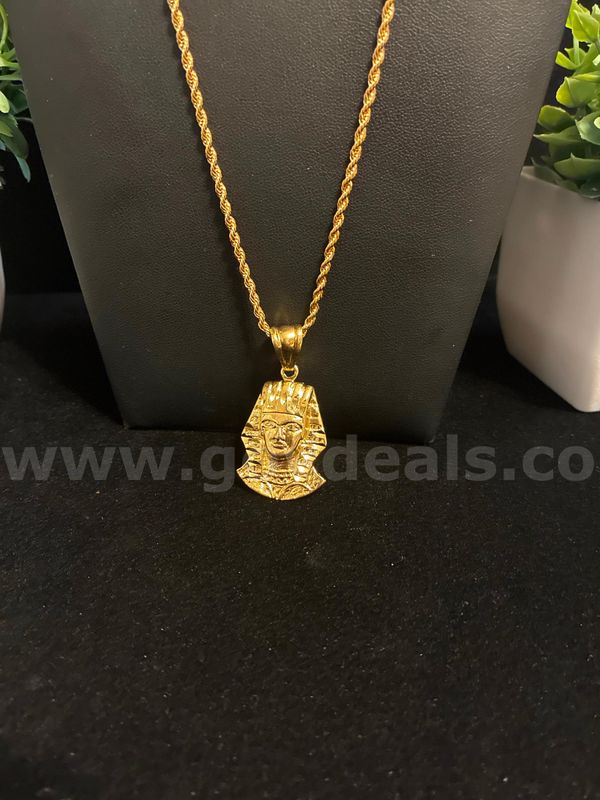 Beautiful, 2mm, 24k Real Gold Filled, 24", Diamond Cut Rope Chain, W/ Egyptian Pharaoh Pendant.