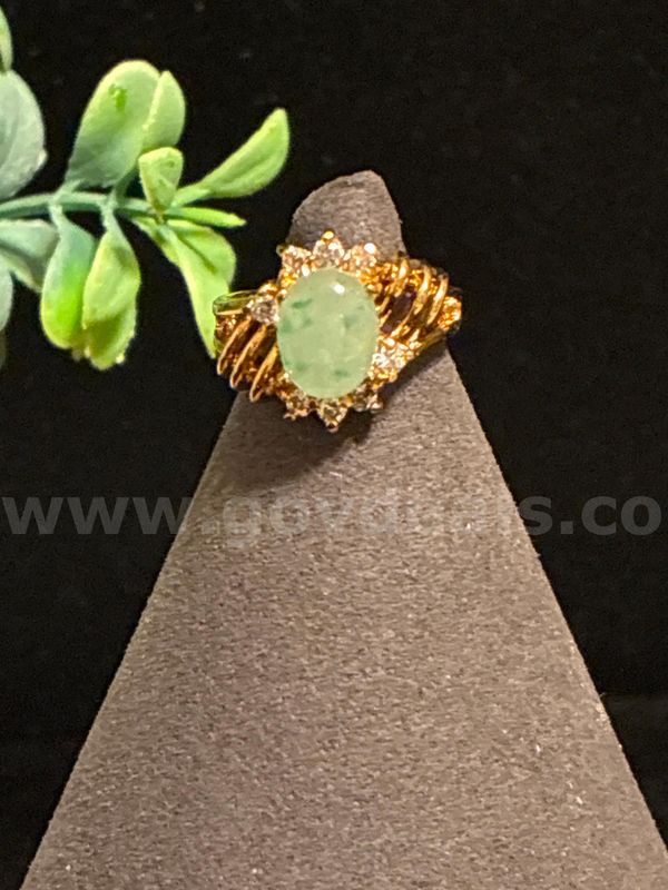 Lovely, Size 4, Jade-Green Oval Cabochon CZ Ring., 24K Real Gold Filled.