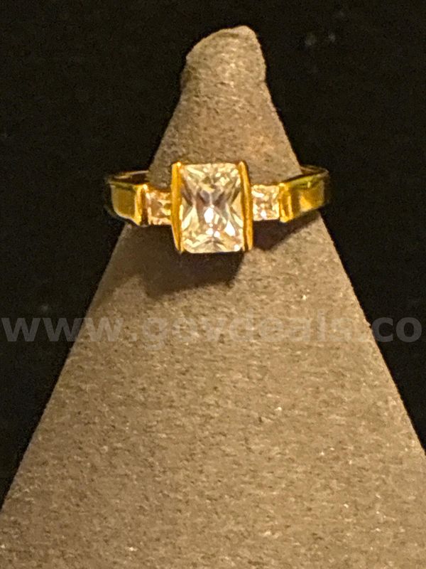 Beautiful, Size 9, 24k Real Gold Filled, Diamond CZ Princess Cut Ring.