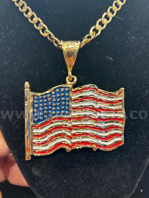 CELEBRATE 250 YEARS!  24” Oval Link Necklace w/ Large Flag Pendant 24K Real Gold Plated