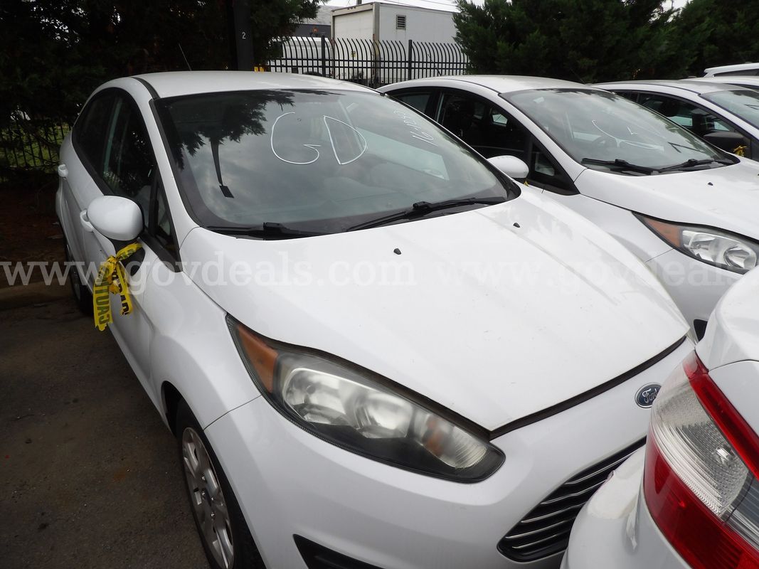 2016 Ford Fiesta SE