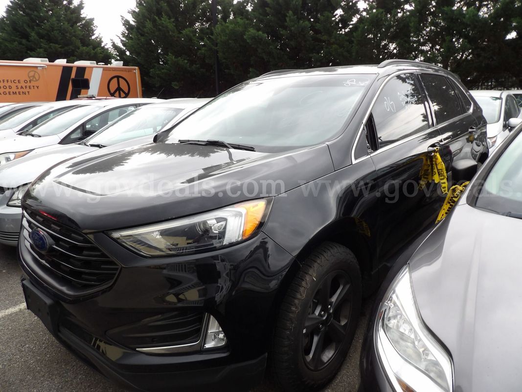 2022 Ford Edge SEL