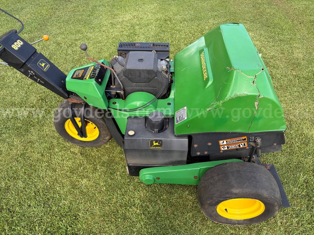 John Deere Aercore 800