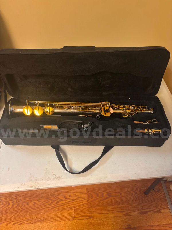 A straight Lazarro saxophone.