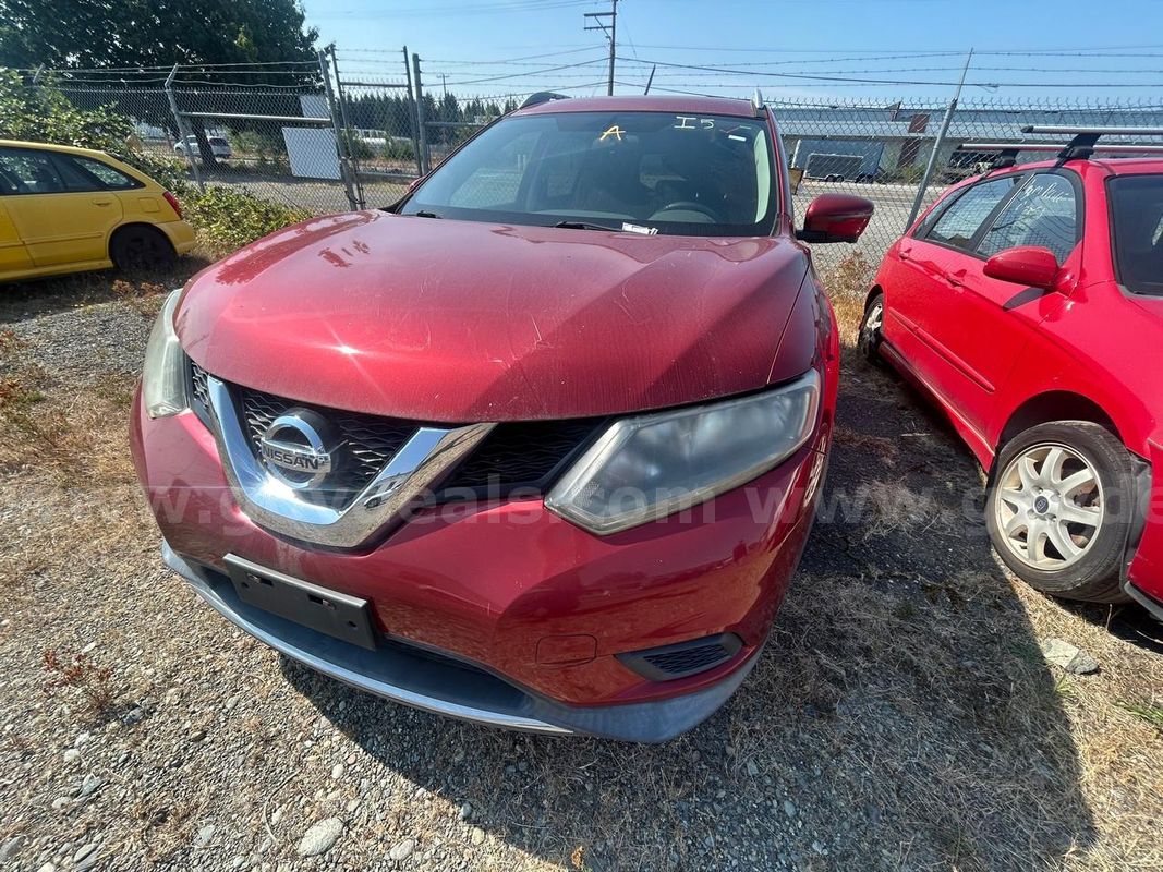 Red 2016 Nissan Rogue S 2WD